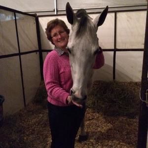 Meet your Posher, Laura